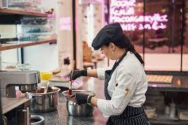 PPE for Food Service Workers: Choosing the Right Equipment to Stay Safe on the Job