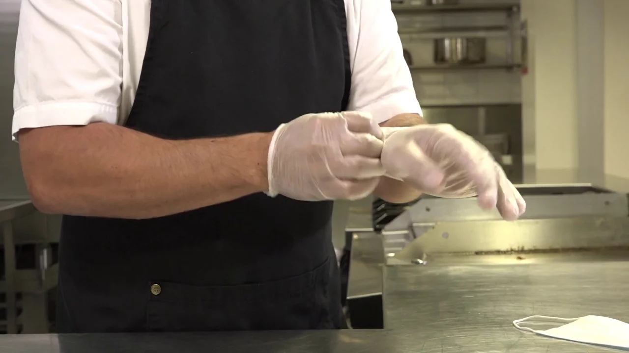 PPE for Food Service Workers: Choosing the Right Equipment to Stay Safe on the Job